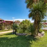 Location Fontaine De Sarac شقة *