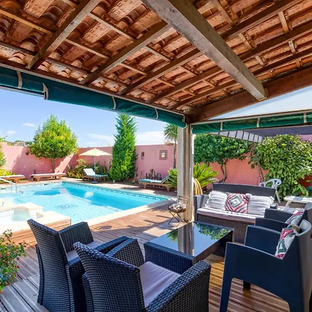 Location Fontaine De Sarac Апартаменты *